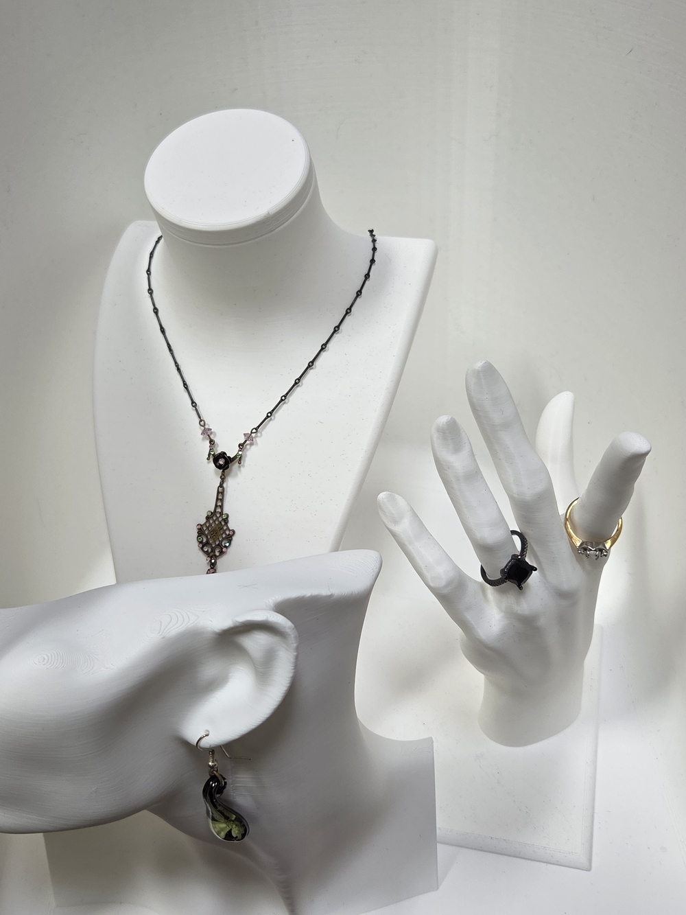 3d Printed- Jewelery Mannequins In Your Choice Of Color!